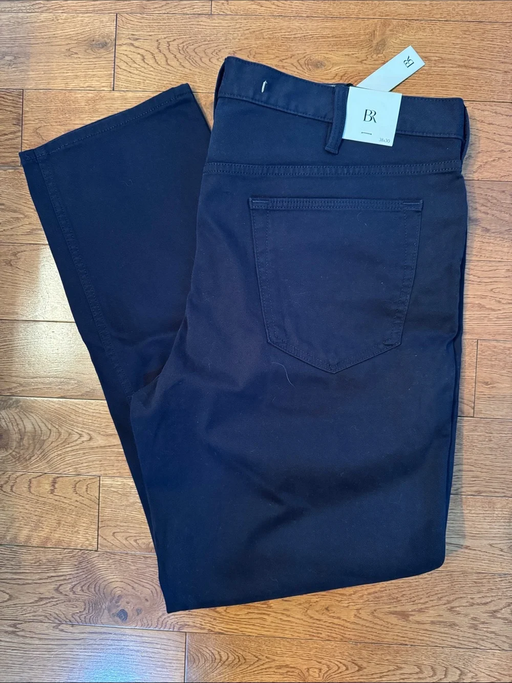 Banana Republic traveler pants NWT